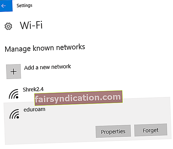 Feu clic a Oblida per eliminar una xarxa Wi-Fi desada.